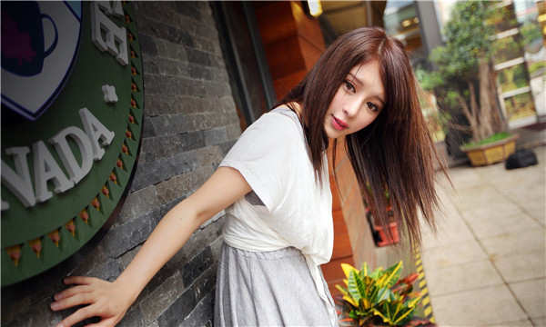 未央想找一个女性生孩子给报酬-｛找个女人生孩子多少钱｝